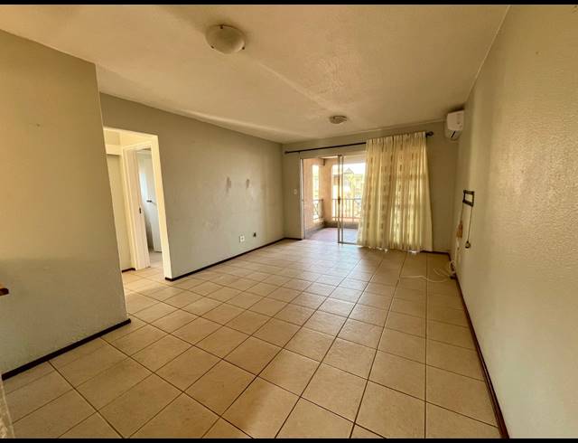 2 BEDROOM FLAT FOR SALE IN BLUFF